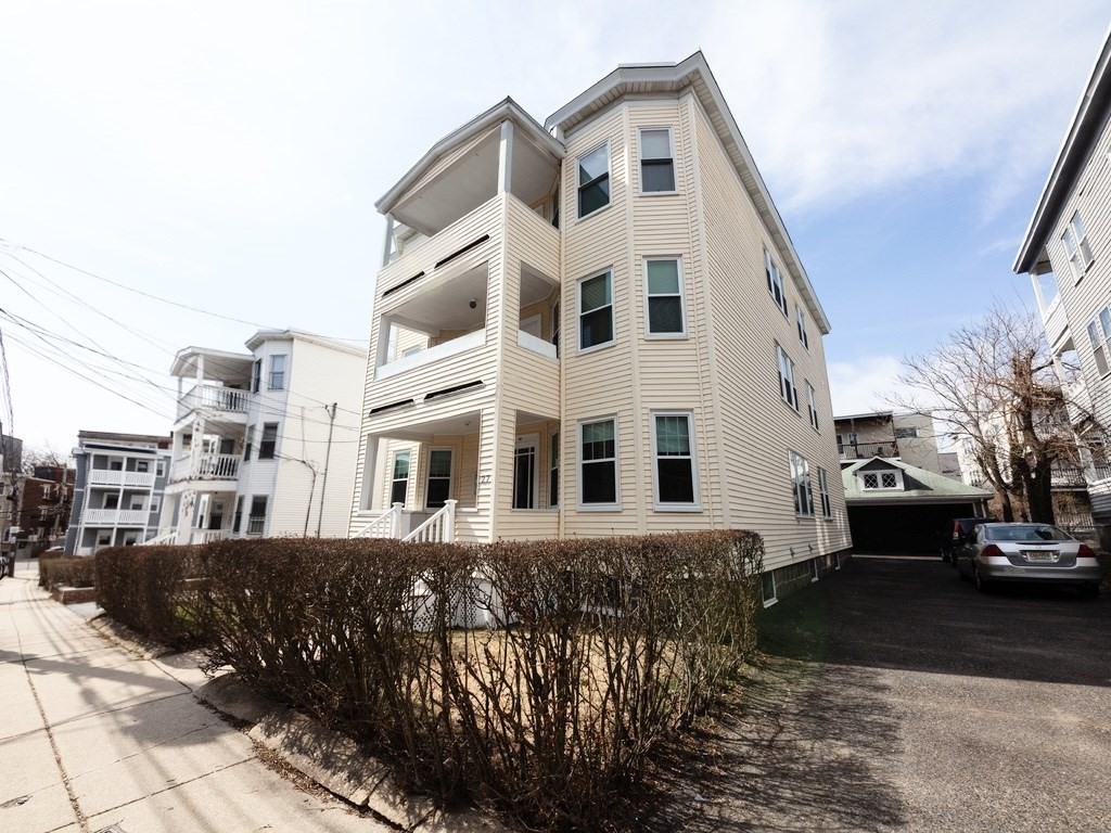 27 Ransom Road Boston, MA 02135 - Photo 31 of 38 Gallery Image 31