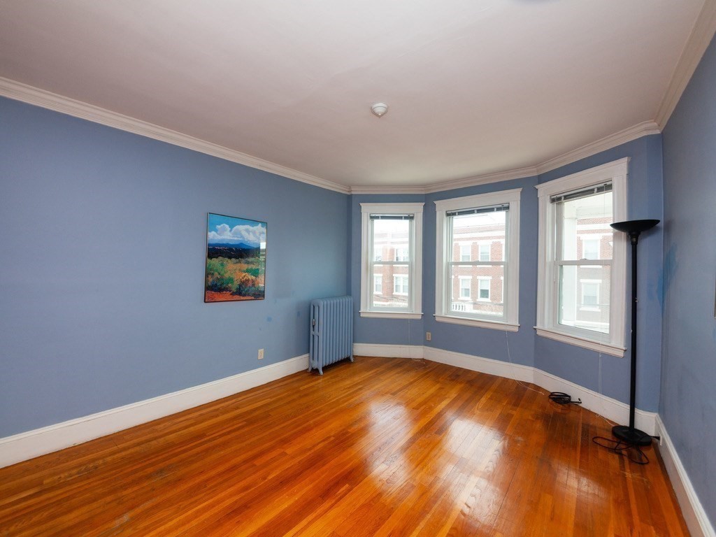 27 Ransom Road Boston, MA 02135 - Photo 4 of 38 Gallery Image 4