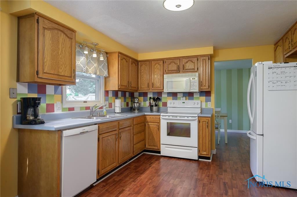 2052 Kellerston Road Maumee, OH 43537 - Photo 9 of 22 Gallery Image 9
