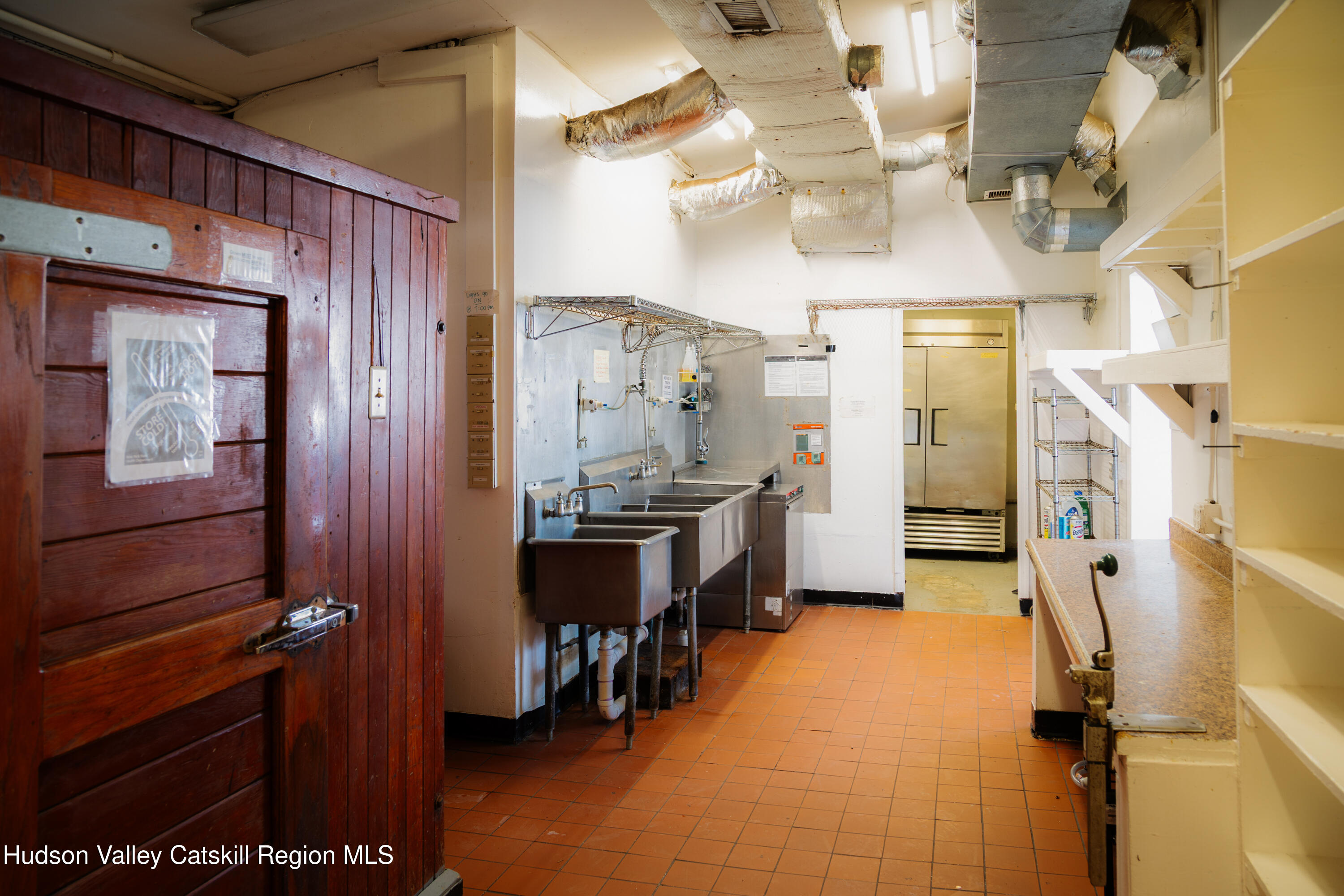 90 Old US Rte 9W Port Ewen, NY 12466 - Photo 28 of 41 27