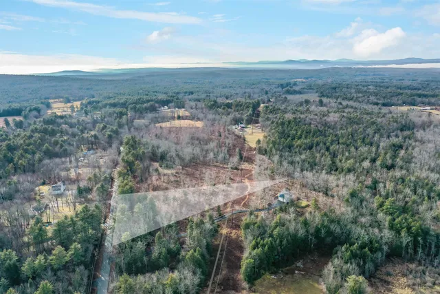 $300,000 | 404 91/1a Merrill Road, Candia, NH 03034