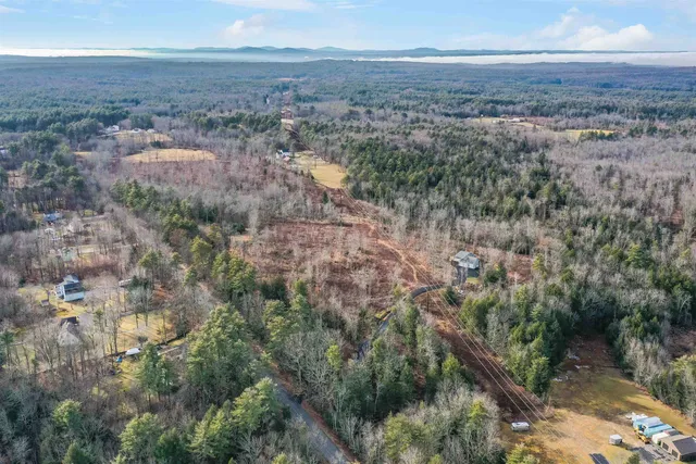 $300,000 | 404 91/1a Merrill Road, Candia, NH 03034