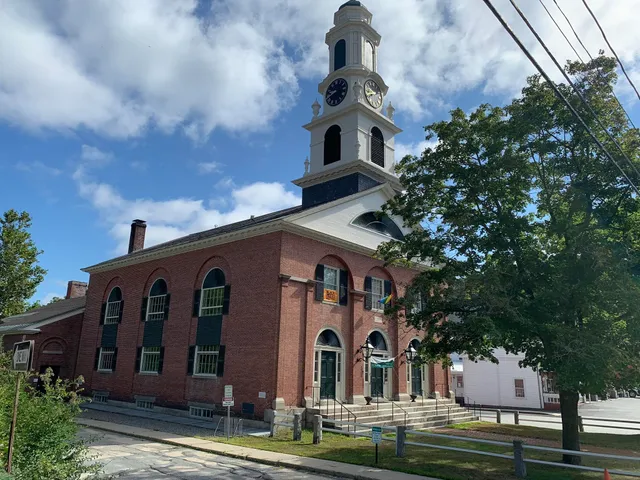 $495,000 | 19 Woodmans Lane, Peterborough, NH 03458