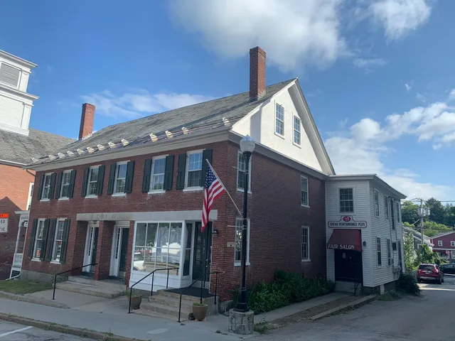 $495,000 | 19 Woodmans Lane, Peterborough, NH 03458