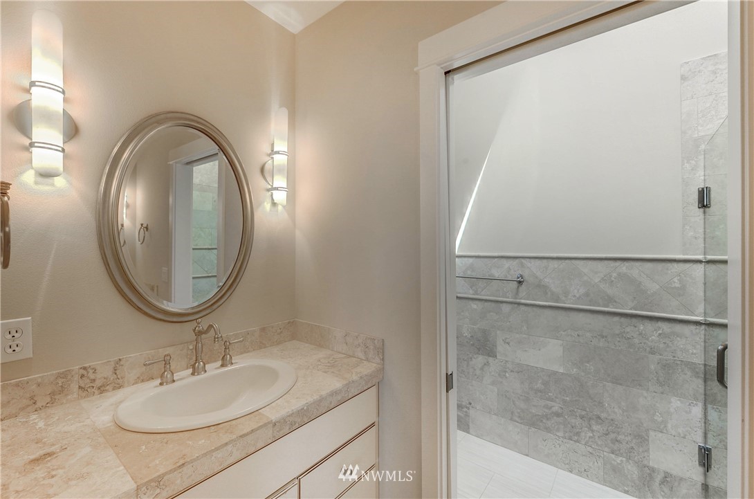 1920 North 46th Street Seattle, WA 98103 - Photo 17 of 22 Gallery Image 17