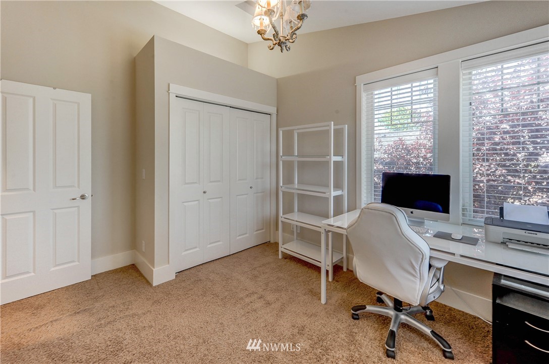 1920 North 46th Street Seattle, WA 98103 - Photo 19 of 22 Gallery Image 19