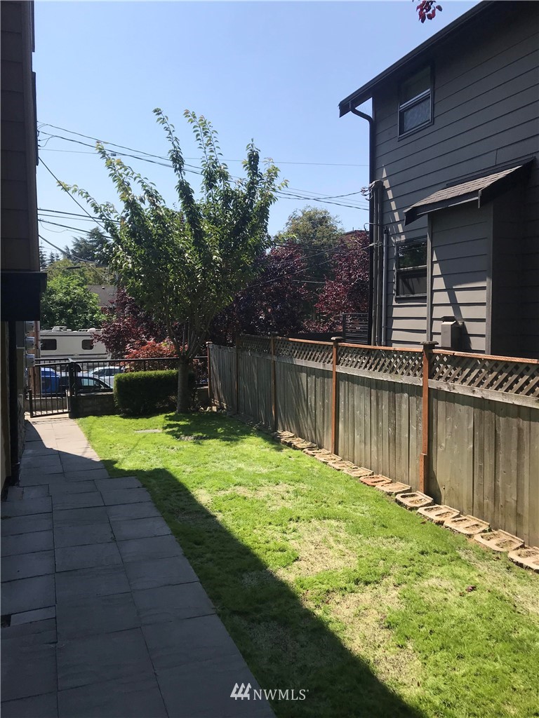 1920 North 46th Street Seattle, WA 98103 - Photo 22 of 22 Gallery Image 22