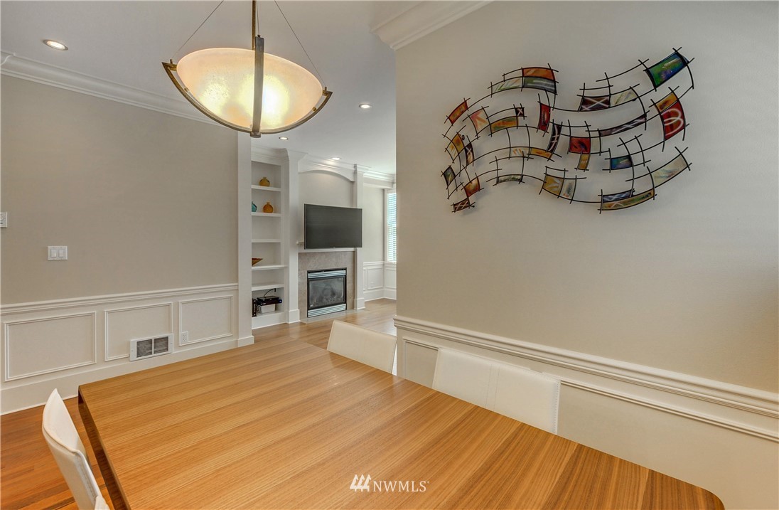 1920 North 46th Street Seattle, WA 98103 - Photo 9 of 22 Gallery Image 9
