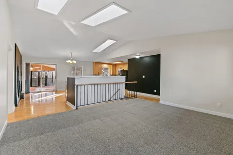 $365,000 | 1382 Lakeside Circle, Eagan, MN 55123