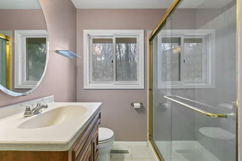 $365,000 | 1382 Lakeside Circle, Eagan, MN 55123