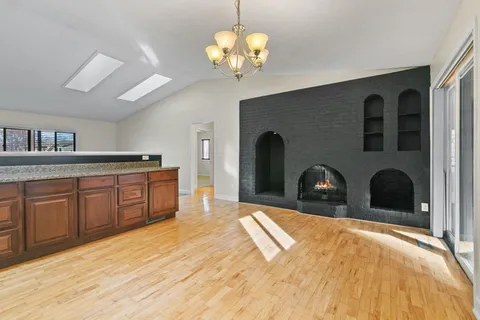 $365,000 | 1382 Lakeside Circle, Eagan, MN 55123