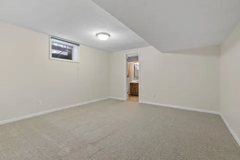 $365,000 | 1382 Lakeside Circle, Eagan, MN 55123