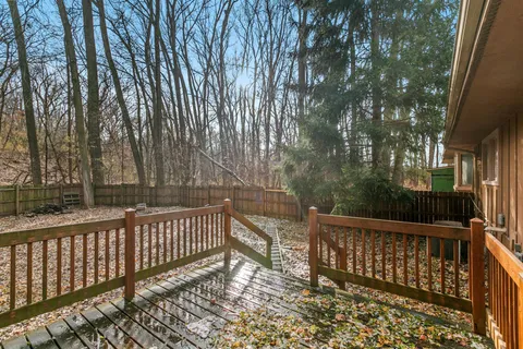 $365,000 | 1382 Lakeside Circle, Eagan, MN 55123