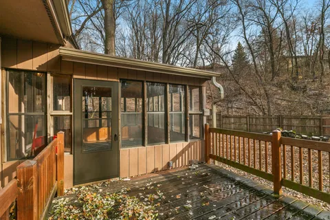$365,000 | 1382 Lakeside Circle, Eagan, MN 55123