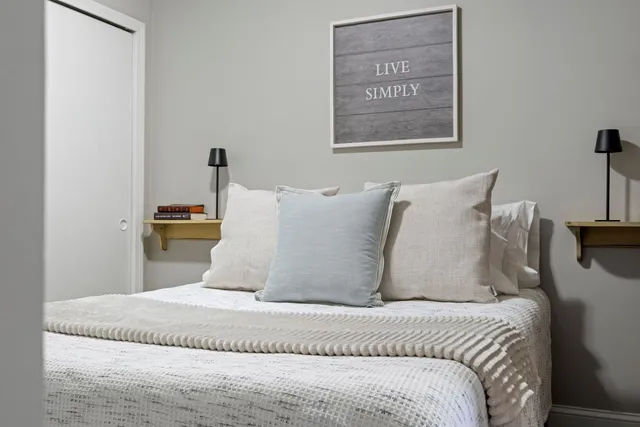 $2,550 | 5-5 Blackstone Drive, Nashua, NH 03063