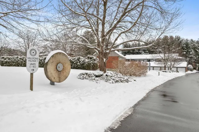 $2,550 | 5-5 Blackstone Drive, Nashua, NH 03063