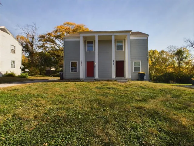 $195,000 | 7433 Arleta Boulevard, Kansas City, MO 64132