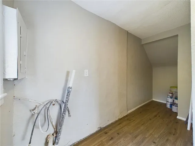 $195,000 | 7433 Arleta Boulevard, Kansas City, MO 64132