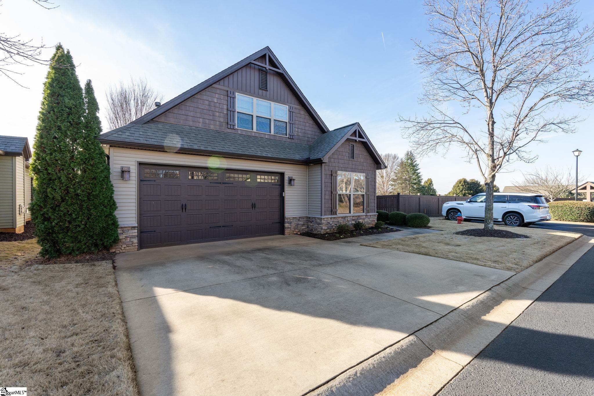 205 Ashler Drive Greer, SC 29650 - Photo 2 of 39