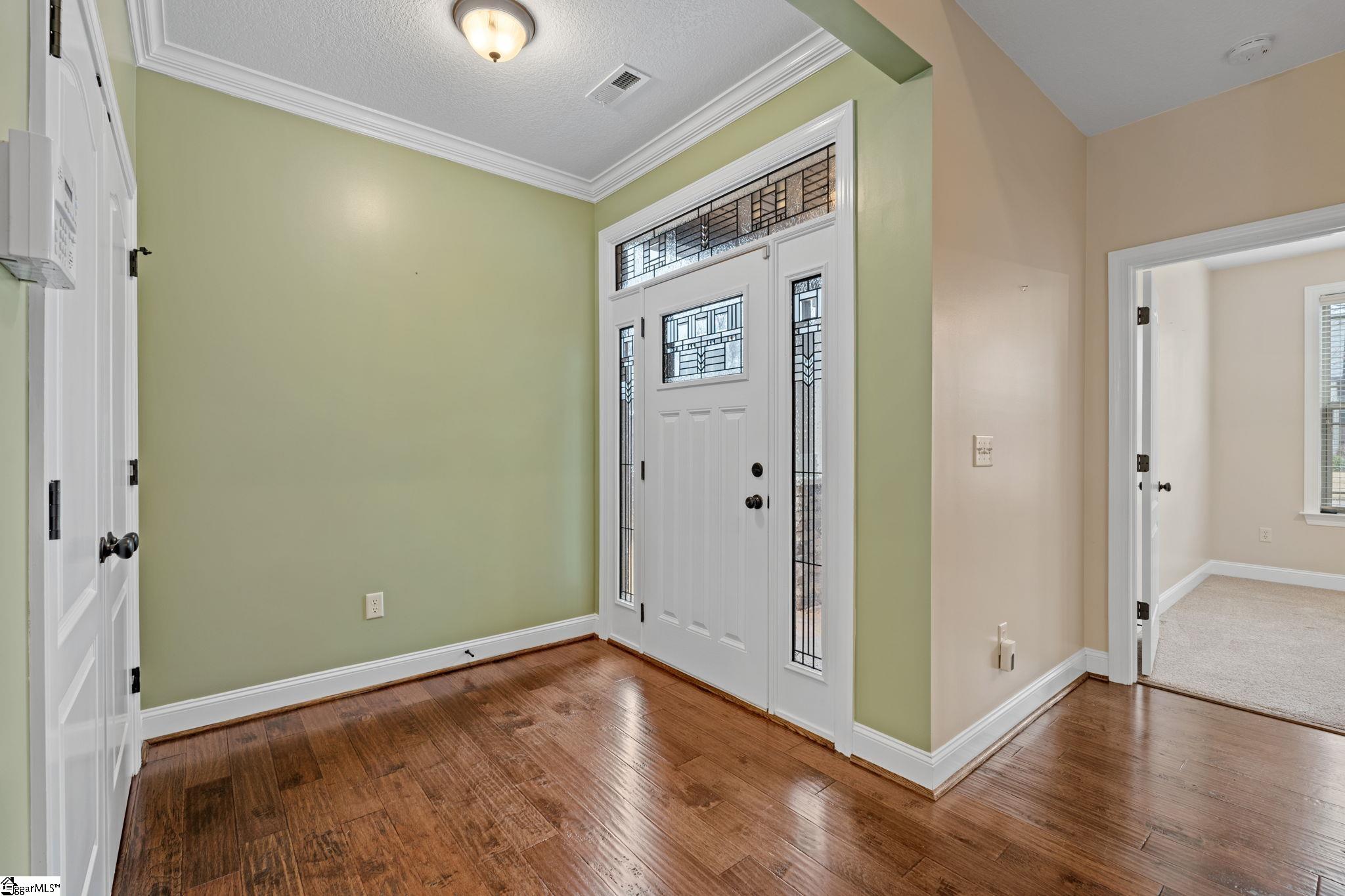 205 Ashler Drive Greer, SC 29650 - Photo 5 of 39