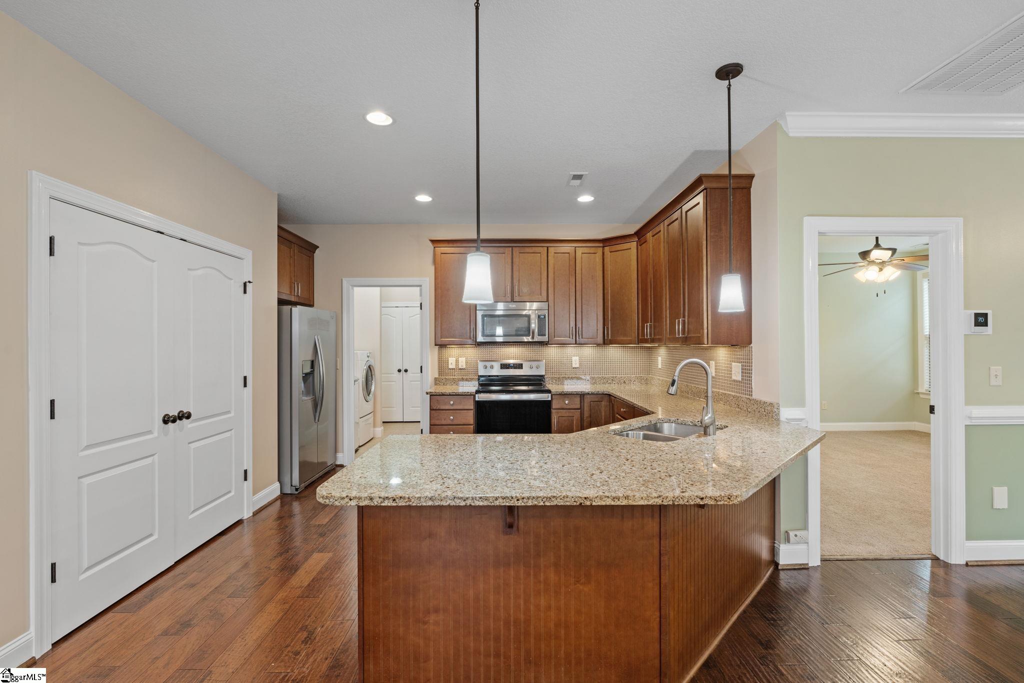 205 Ashler Drive Greer, SC 29650 - Photo 8 of 39