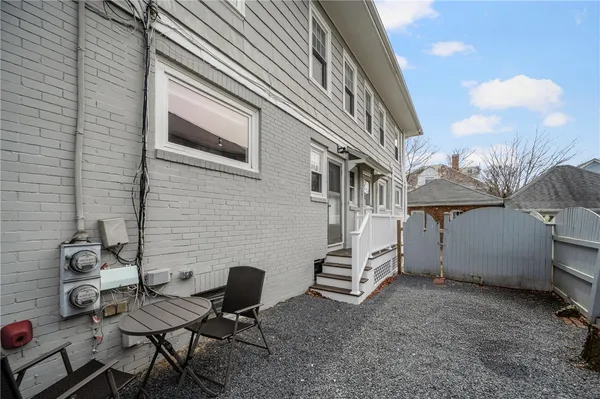 $5,500 | 422 Wayland Avenue, Providence, RI 02906