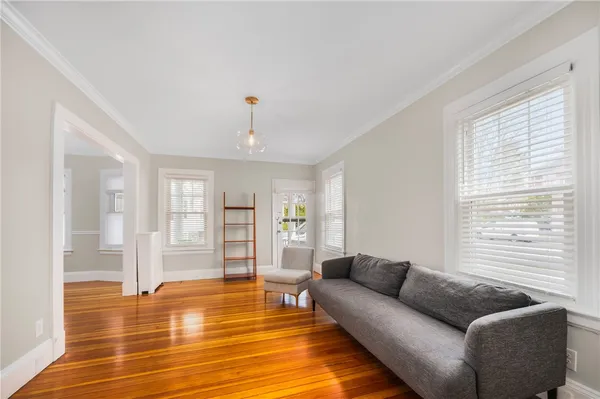 $5,500 | 422 Wayland Avenue, Providence, RI 02906