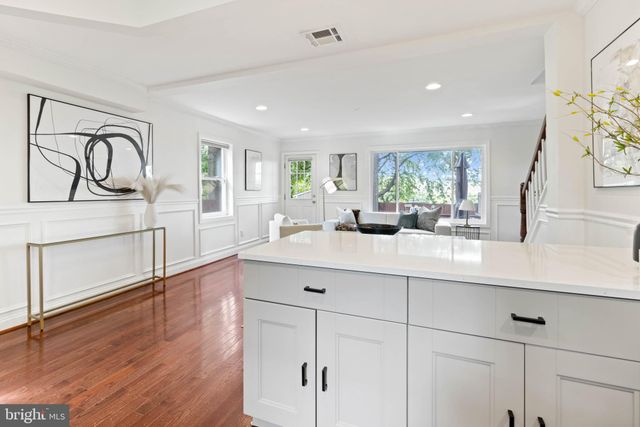 $740,000 | 253 Tennessee Avenue, Alexandria, VA 22305