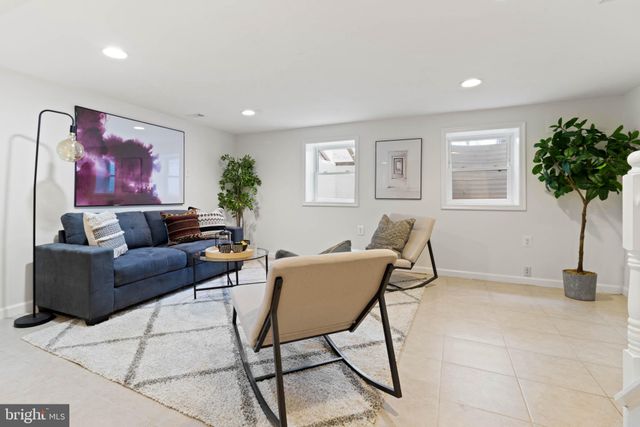 $740,000 | 253 Tennessee Avenue, Alexandria, VA 22305