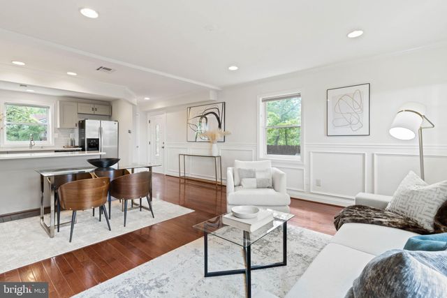 $740,000 | 253 Tennessee Avenue, Alexandria, VA 22305