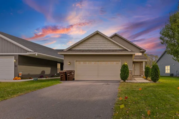 $353,500 | 2002 Buffalo Run Road, Buffalo, MN 55313