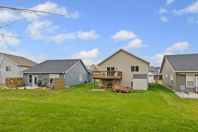 $354,500 | 2002 Buffalo Run Road, Buffalo, MN 55313