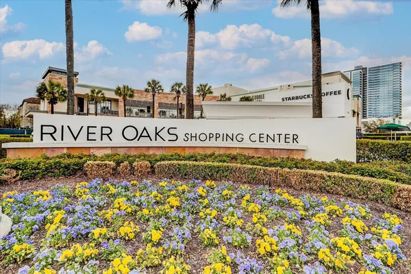$1,235,000 | 2701 Westheimer Road, Unit PHW, Houston, TX 77098