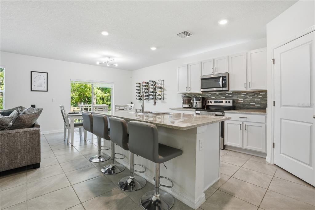 37 Hickory Course Way Ocala, FL 34472 - Photo 4 of 23