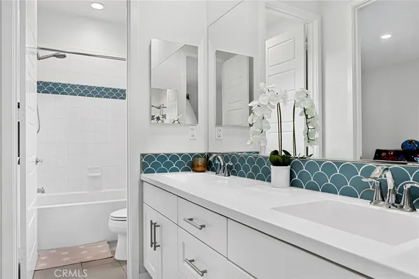 $1,368,000 | 16 Eclipse, Lake Forest, CA 92630