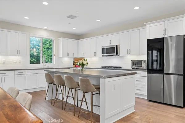 $1,368,000 | 16 Eclipse, Lake Forest, CA 92630