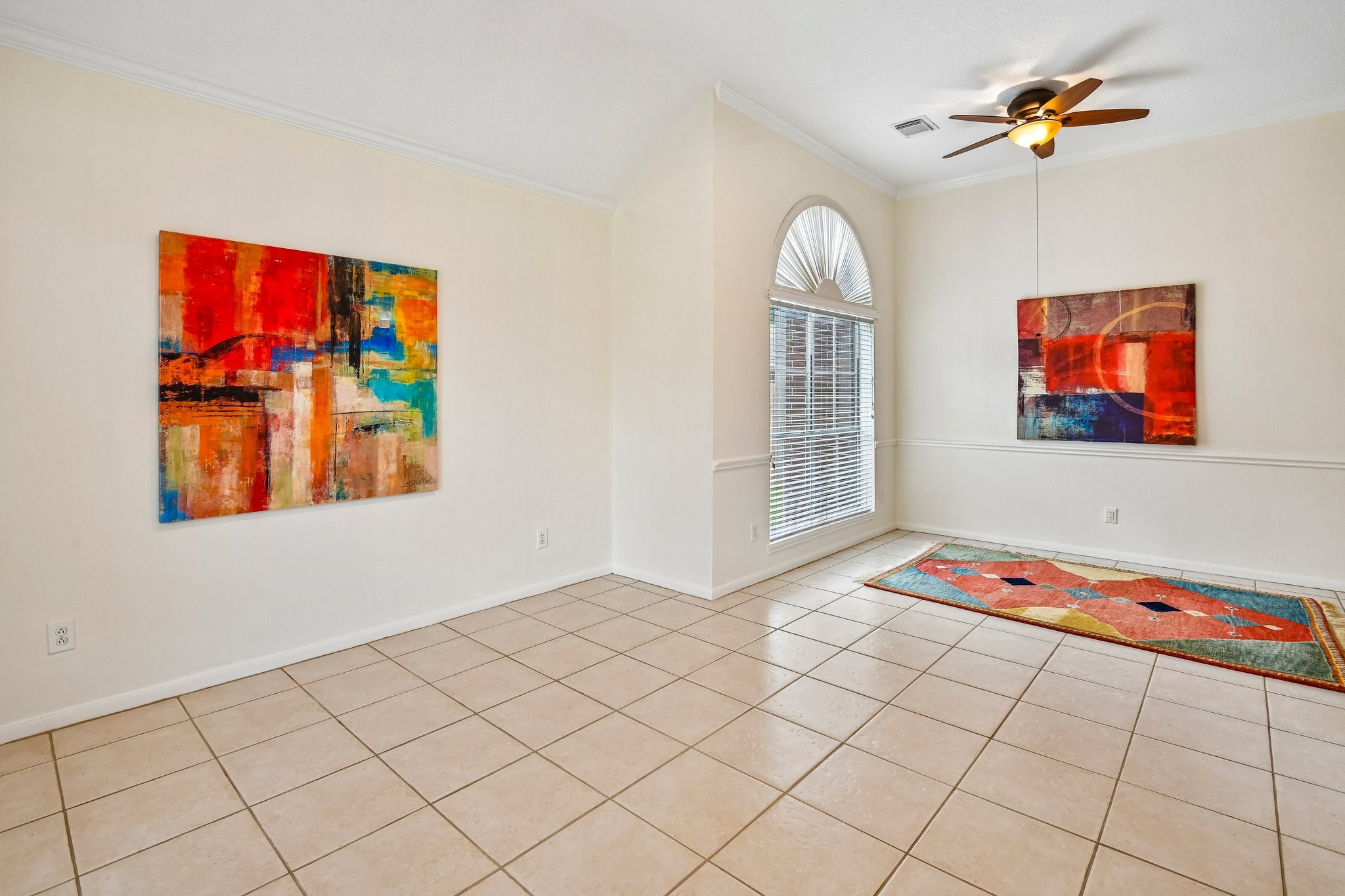 14010 Hazel Ridge Court Houston, TX 77062 - Photo 6 of 42 Gallery Image 6