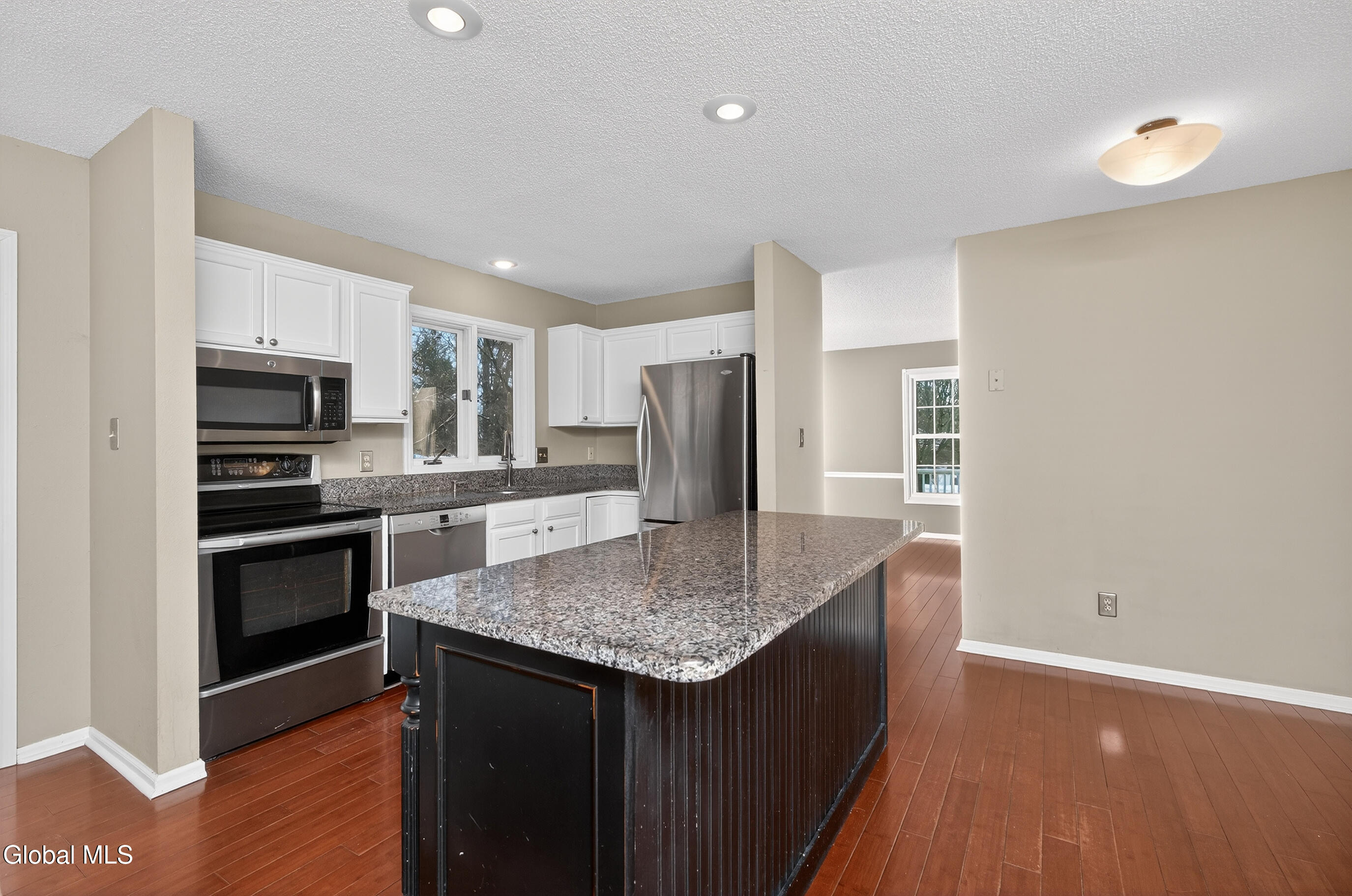 1 Ridgefield Drive Guilderland, NY 12186 - Photo 15 of 58 020-1-Ridgefield-Dr-Voorheesville-NY-121