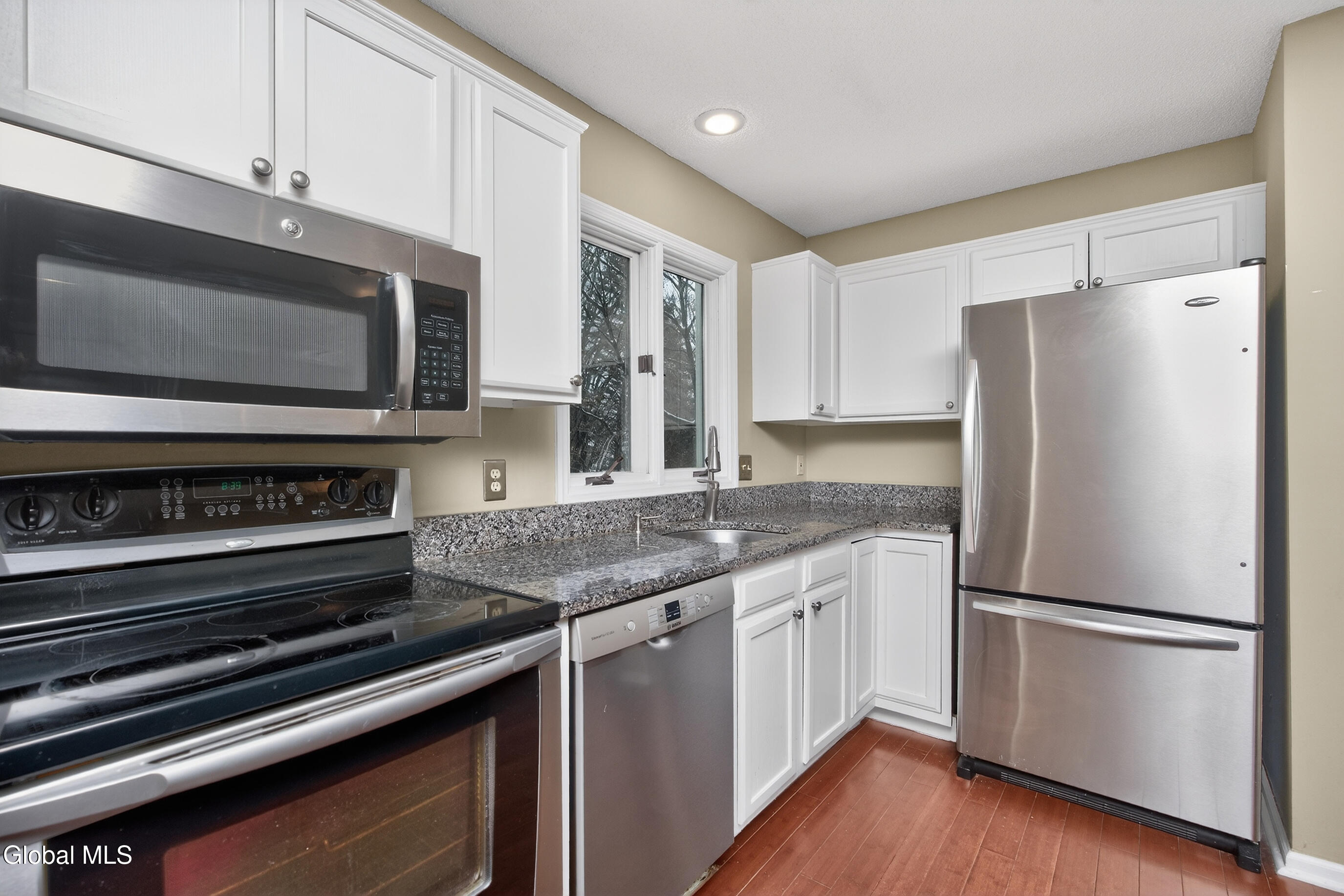 1 Ridgefield Drive Guilderland, NY 12186 - Photo 17 of 58 023-1-Ridgefield-Dr-Voorheesville-NY-121