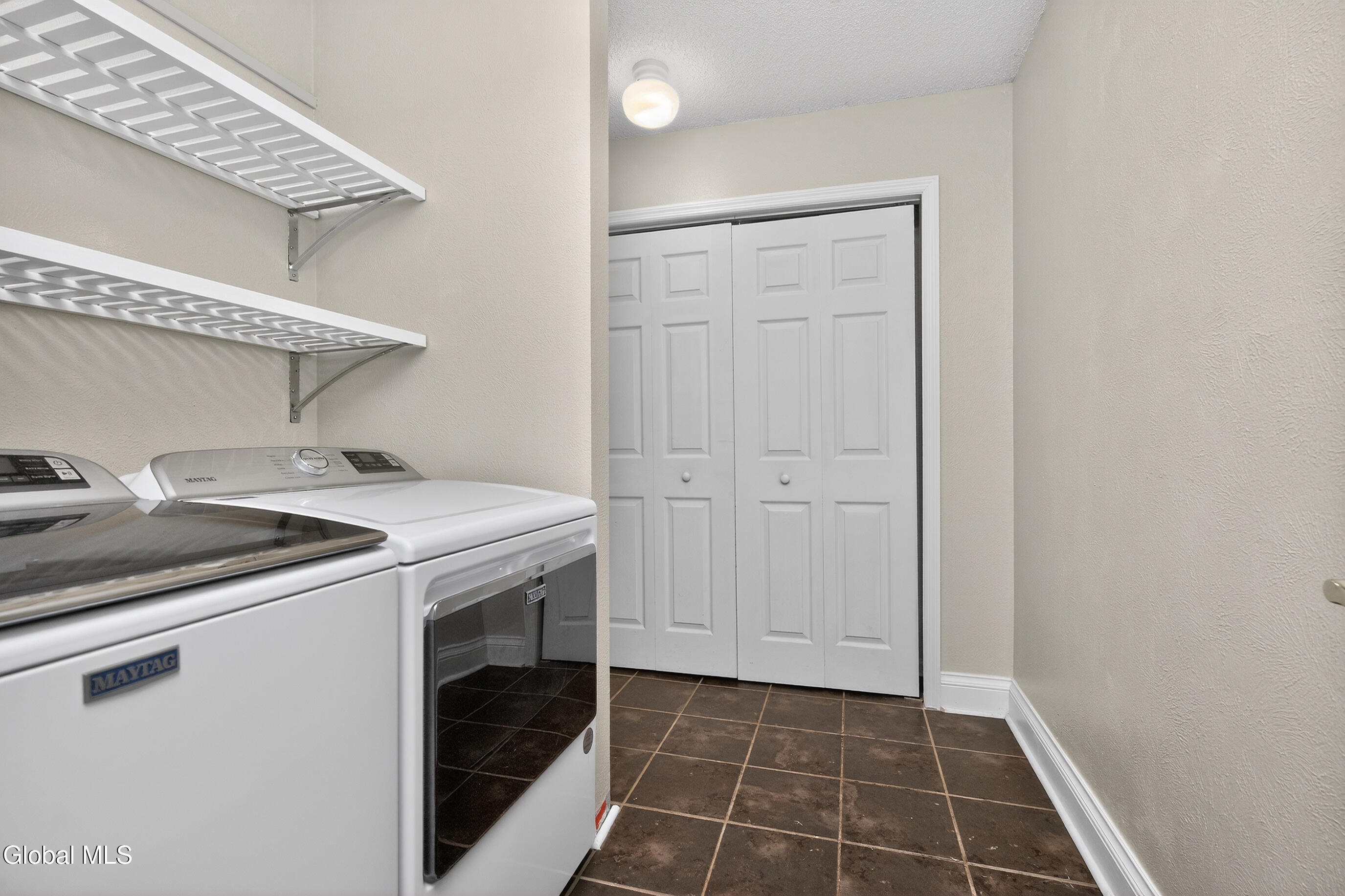 1 Ridgefield Drive Guilderland, NY 12186 - Photo 25 of 58 010-1-Ridgefield-Dr-Voorheesville-NY-121