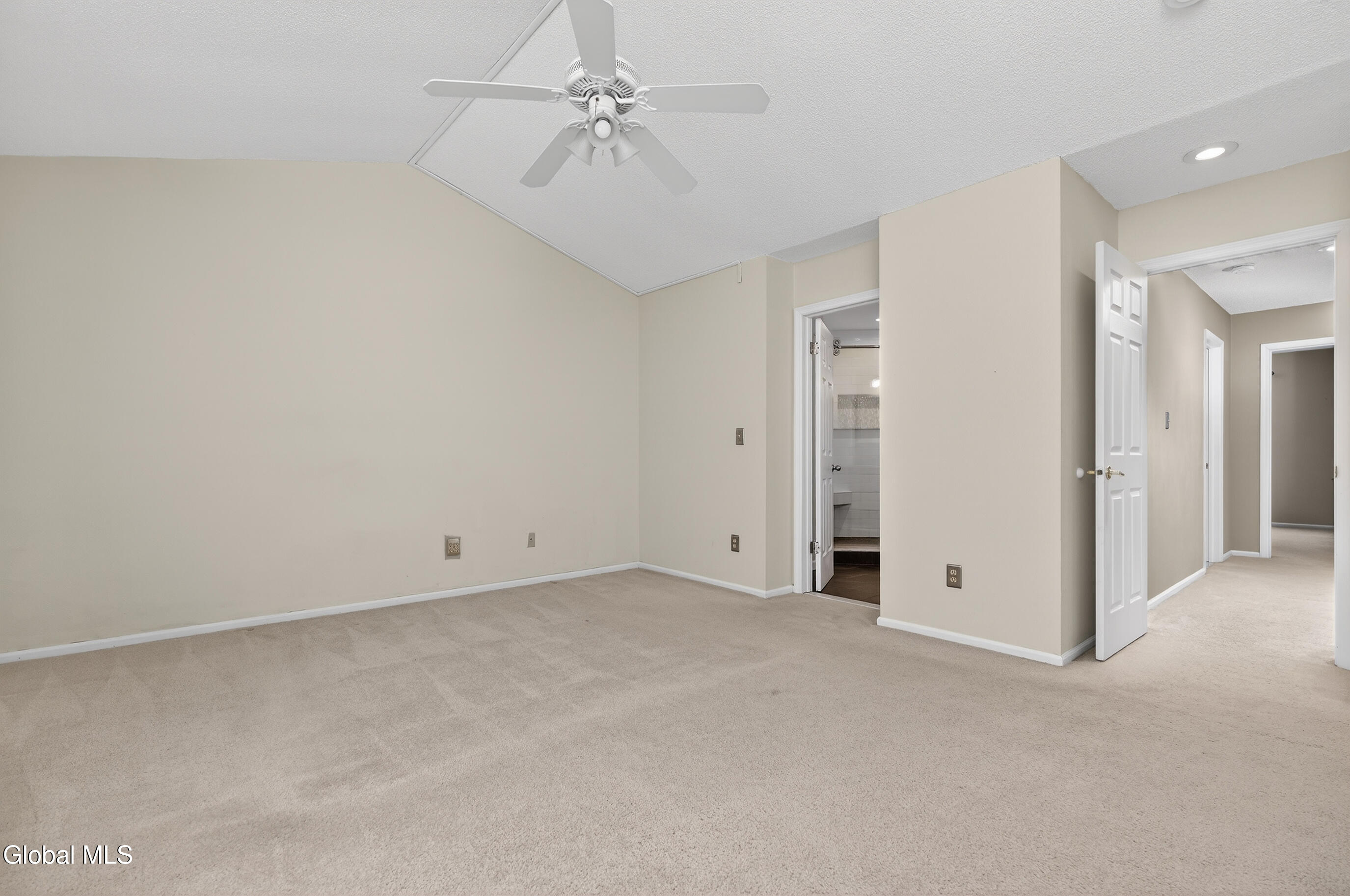 1 Ridgefield Drive Guilderland, NY 12186 - Photo 27 of 58 031-1-Ridgefield-Dr-Voorheesville-NY-121