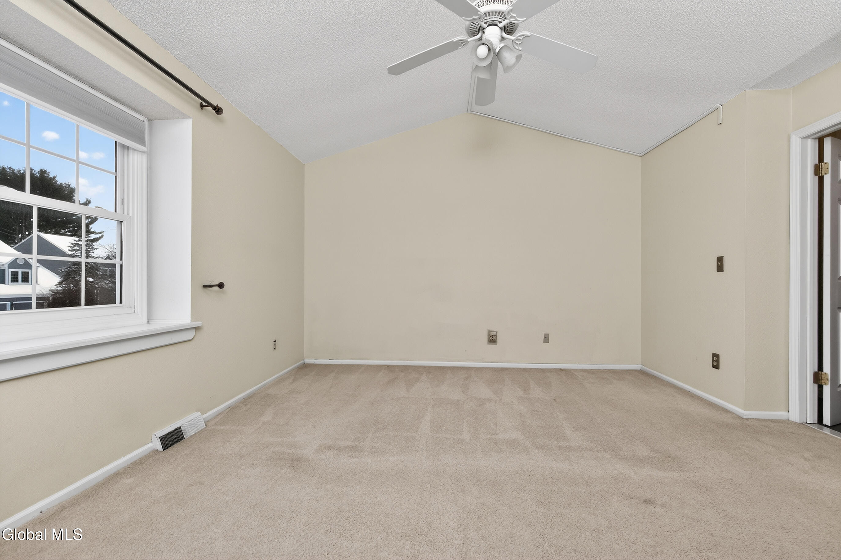 1 Ridgefield Drive Guilderland, NY 12186 - Photo 28 of 58 030-1-Ridgefield-Dr-Voorheesville-NY-121