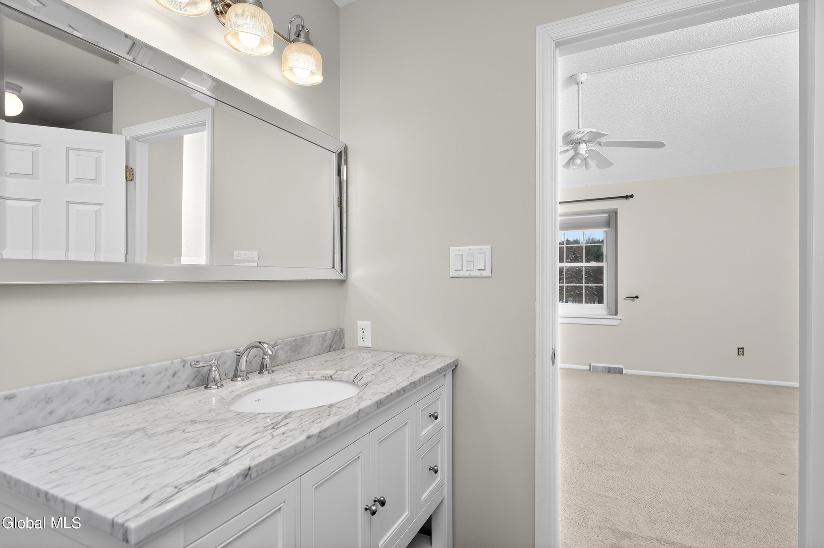 1 Ridgefield Drive Guilderland, NY 12186 - Photo 35 of 58 039-1-Ridgefield-Dr-Voorheesville-NY-121