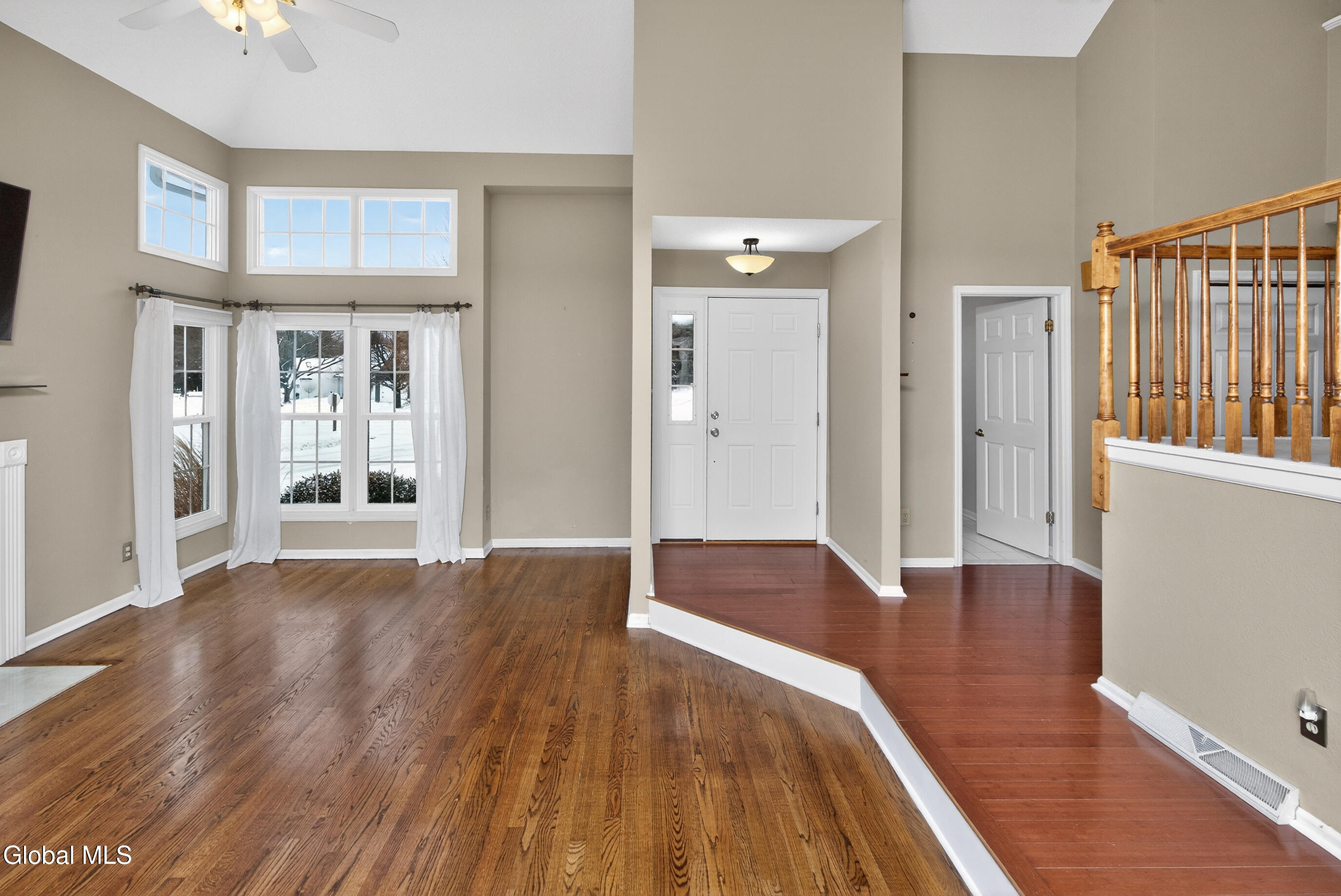 1 Ridgefield Drive Guilderland, NY 12186 - Photo 4 of 58 017-1-Ridgefield-Dr-Voorheesville-NY-121