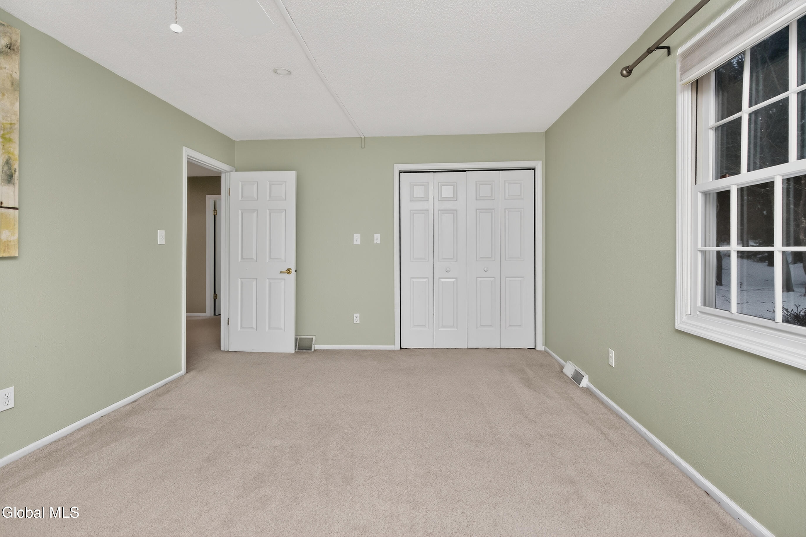 1 Ridgefield Drive Guilderland, NY 12186 - Photo 43 of 58 050-1-Ridgefield-Dr-Voorheesville-NY-121