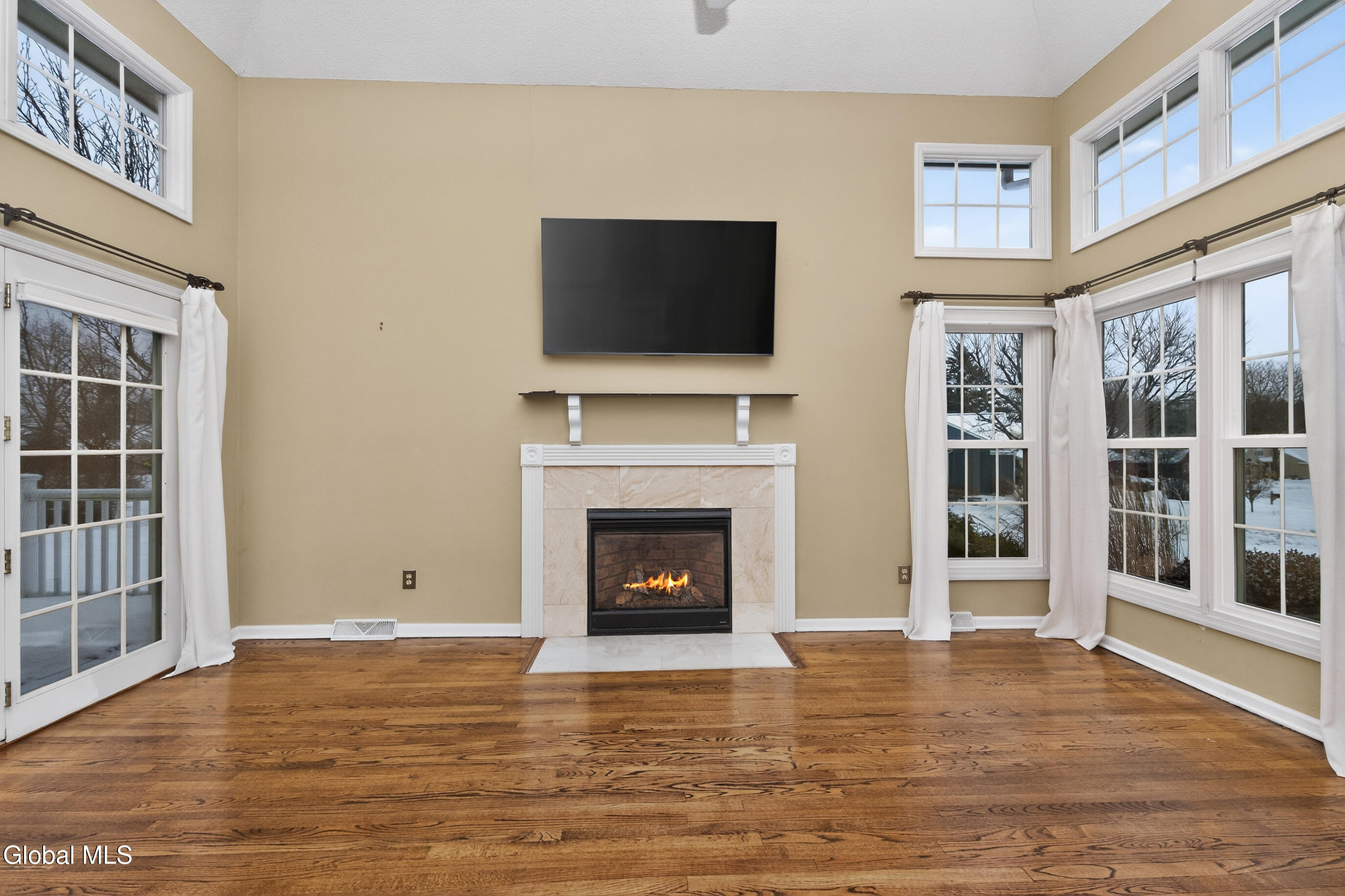 1 Ridgefield Drive Guilderland, NY 12186 - Photo 5 of 58 003-1-Ridgefield-Dr-Voorheesville-NY-121