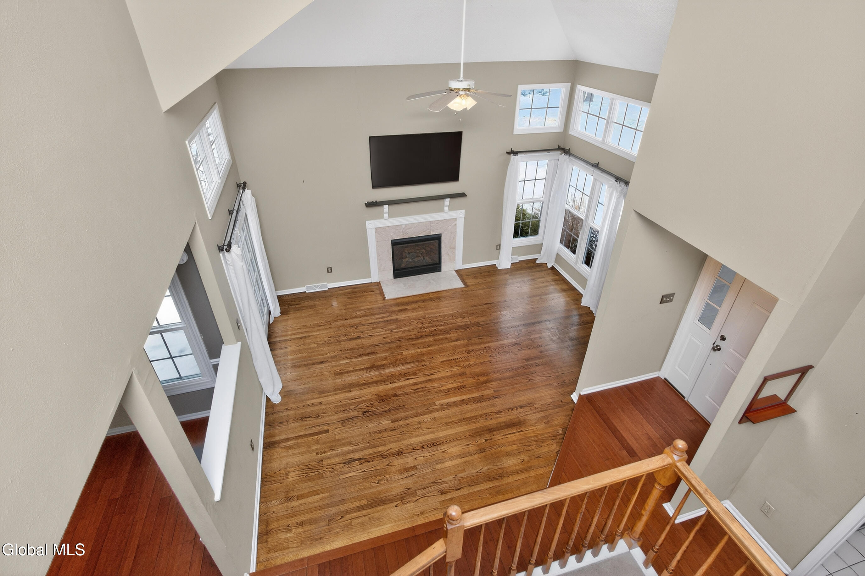 1 Ridgefield Drive Guilderland, NY 12186 - Photo 10 of 58 044-1-Ridgefield-Dr-Voorheesville-NY-121