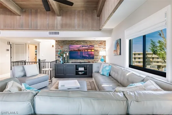 $3,750,000 | 1191 Middle Gulf Drive, Unit 4A, Sanibel, FL 33957