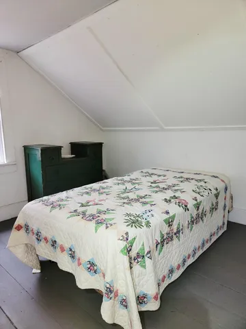 $274,900 | 563 East Side Road, Hancock, ME 04640