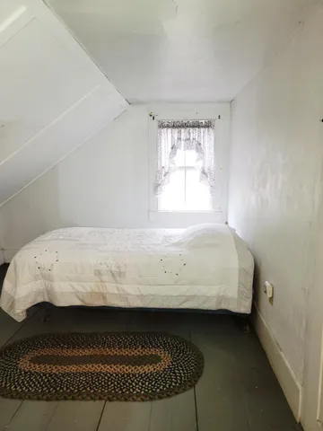 $274,900 | 563 East Side Road, Hancock, ME 04640